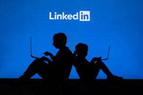 comment-linkedin-est-devenu-l’enfer-de-l’engagement-artificiel
