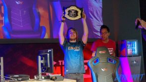 esport-:-comment-s’organise-la-vie-d’un-joueur-professionnel,-l’exemple-de-super-akouma