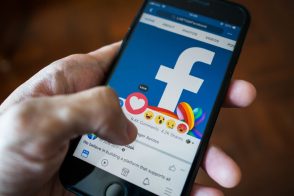 facebook-va-interroger-les-utilisateurs-pour-modifier-l’algorithme-du-fil-d’actualite