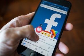 Facebook va interroger les utilisateurs pour modifier l’algorithme du fil d’actualité