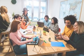 webmarketing-:-des-metiers-varies,-un-role-polyvalent-et-un-apprentissage-en-continu