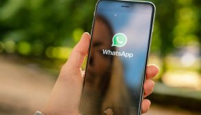 WhatsApp : les messages vocaux bientôt convertis en texte ?