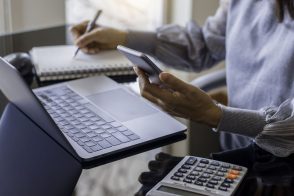 freelance-:-comparatif-des-statuts-juridiques,-avantages-et-inconvenients