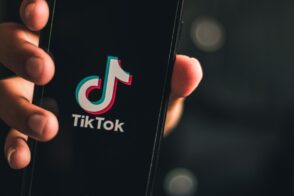 Nouveauté TikTok : bientôt un historique pour savoir qui a vu vos vidéos