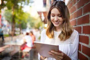 7-livres-blancs-a-lire-cet-ete-:-digital,-e-commerce,-marketing,-social-media…