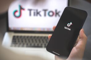 gagner-de-l’argent-sur-tiktok-:-4-manieres-de-monetiser-ses-videos