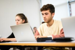 l’ia,-un-moteur-pour-booster-sa-carriere-dans-le-digital-:-la-methode-de-kedge-business-school