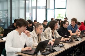 ia-et-marketing-digital-:-comment-former-les-experts-augmentes-de-demain